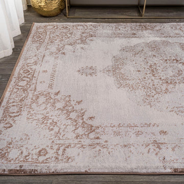 Perfect rosalia Cottage Medallion Area Rug